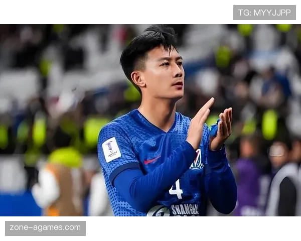 蒋圣龙训练完直接去奢侈品店刷卡，这自律和消费反差谁懂啊