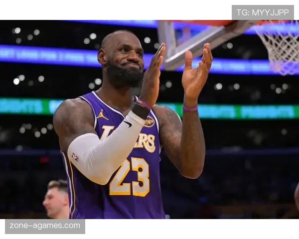 詹姆斯季后赛关键得分爆发，超越东契奇成为顶级核心